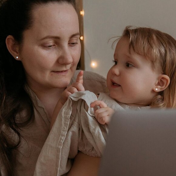 8 Pairs Titanium Surgical Steel Earrings for Women Men Hypoallergenic Flat Back - Picture 6 of 7